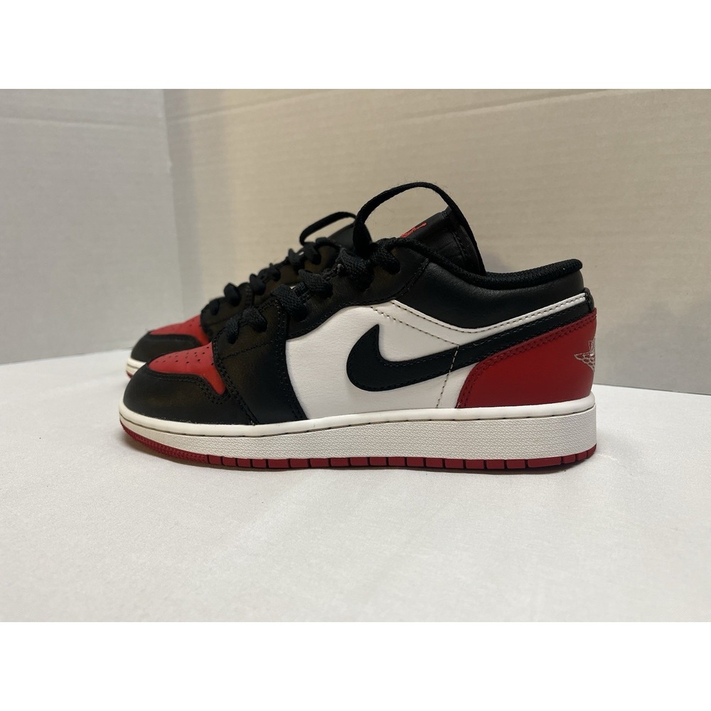 Nike Air Jordan 1 Low Bred Toe Red White Black Athletic‎ Shoes 4.5 Youth